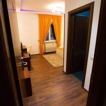 Hotel Palma Rinas Exterior photo